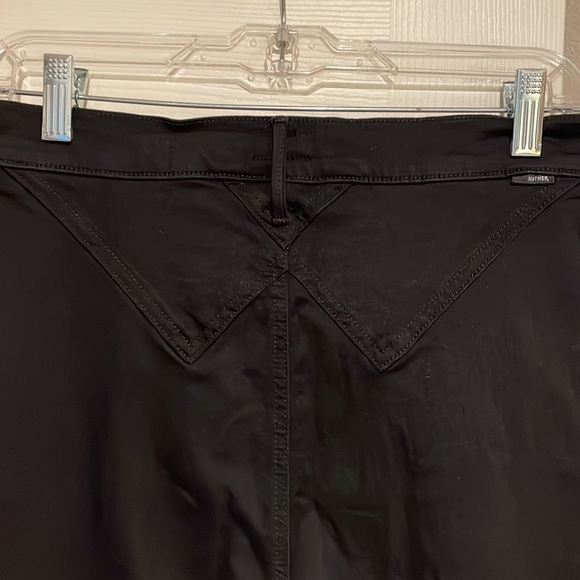 MOTHER The Diamond Swooner Jeans - Picture 6 of 11